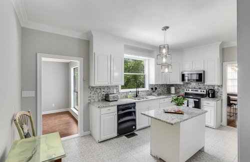 Fondren House | Royal Villa!