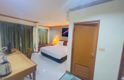 Patong Hotel | Royal Vista Patong