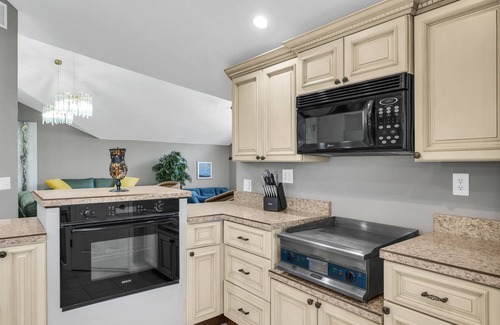 Bloomington House | Royale Cinema Retreat - Theater, Games, Lounge