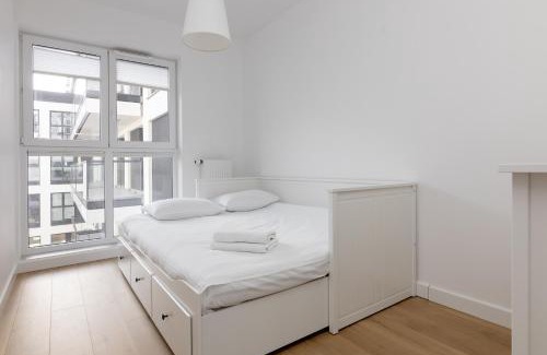 Bemowo Apartment | Rozłogi Sunny Apartment