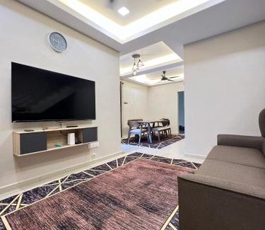 Batu Pahat House | RR Homestay Yong Peng