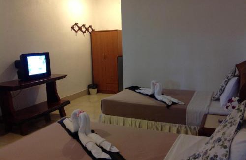 Sa Khu Resort | Ruan Mai San Ngam Resort - SHA Plus