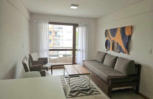 Belgrano Apartment | Ruca Bariloche apartment with Parking