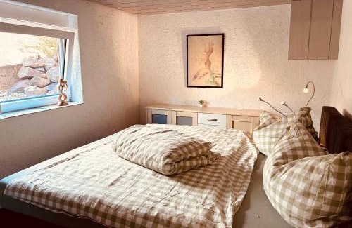 Michelsberg Apartment | Ruhe & Erholung im Grünen! Mediterranes Landhaus-Apartment mit Jacuzzi für bis zu 4 Personen