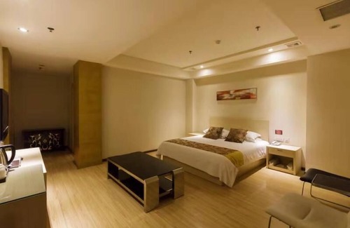 Wenfeng District Hotel | Ruicheng Hotel Anyang Train Station Branch
