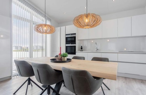 Wemeldinge House | Ruisweg 12 by Interhome