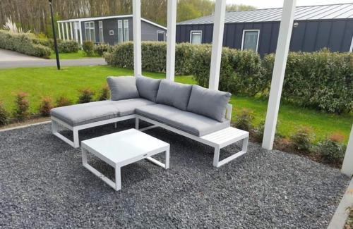 Wemeldinge House | Ruisweg 70 by Interhome