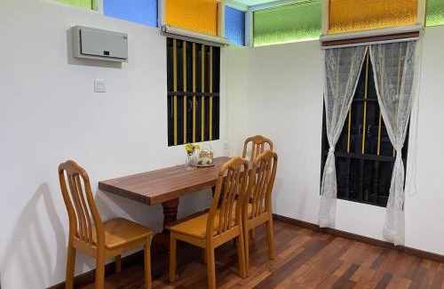Kampung Bakar Kapor House | Rumah Inap Kampung Agong Sunrise