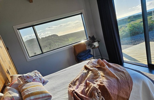 Thornton House | Rural Beachfront, Private With Amazing Views Over Land, Ocean and Islands
