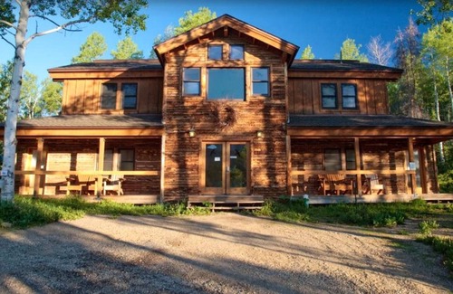 Clark Cabin | Rural Cabin Rental in Secluded Mountain Area in North Central Colorado