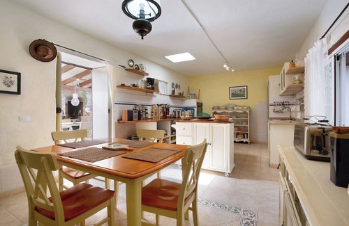 Valle de Santa Ines House | Rural “Casa del Valle” Close to Natural Park with Pool, Terrace, Garden & Wi-Fi