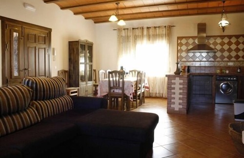 Sisante Cottage | Rural house (full rental) Sale of the Sisa for 6 people