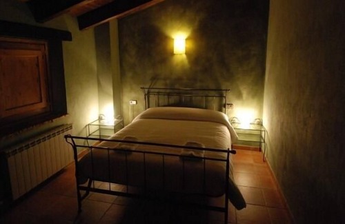 Biosca Cottage | Rural house Les Cots de Lloberola from 11 to 47 people