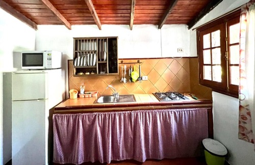 Mocanal Cottage | Rural house with BBQ loft and beautiful views