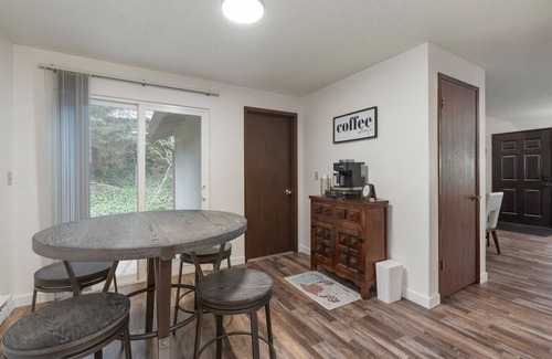 Olympia House | Rural Retreat Close to Downtown Olympia (Master)
