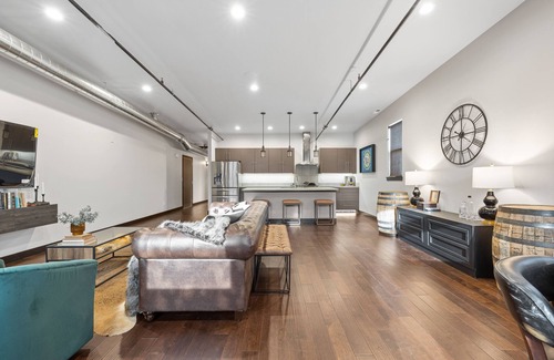 Rapid City Apartment | Rushmore Loft #5 Downtown Rapid City