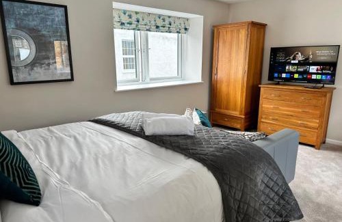 Windsor City Centre Apartment | Russell Street- Studio Apartment