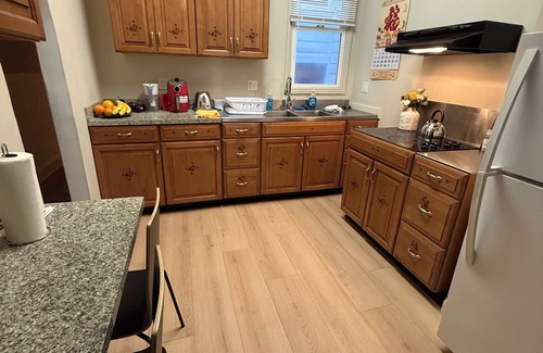 Russian Hill Apartment | Russian Hill private bedroom with shared bathroom and kitchen