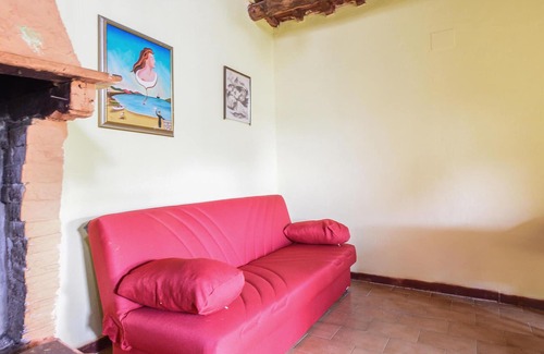 Campagnatico Apartment | Rustic accommodation in nature for four people with pet in the middle of Tuscany.