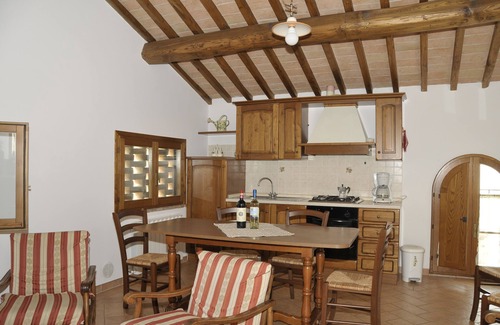 Gambassi Terme Other | Rustic apartment in farmhouse with pool near Certaldo, San Gimignano