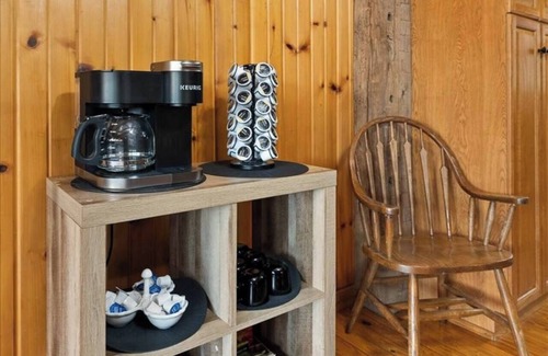 Bellville Cabin | Rustic cabin with hot tub, fire pit and close to area attractions!