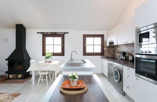 Los Realejos House | RUSTIC CASITA WITH HOT TUB