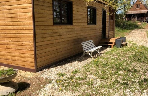 Saint-Pompont Cottage | Rustic chalet with terrace and WiFi in the heart of the Black Périgord