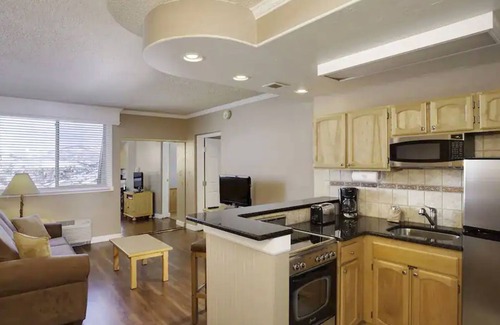 Steamboat Springs Condo | Rustic Condo with Stunning View of Mt Werner
