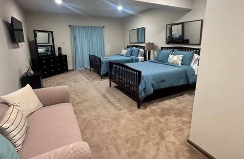 Middletown Bed & Breakfast | Rustic Elegance Meets Outdoor Charm - 2 bedroom Middletown