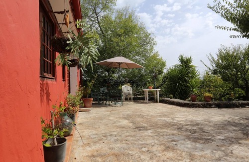 Vega de San Mateo Cottage | Rustic Holiday Cottage La Asomada with Amazing ViewsPerfect for Hik