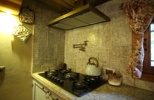 Amioun House | Rustic Lebanese Village Retreat - Quiet getaway for the family.