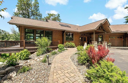 Breezy Point Cabin | Rustic Luxurious Lakehouse on Expansive Private Shoreline of Ossawinnamakee Lake