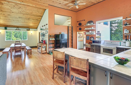 Newport House | Rustic & Modern Home w/Forest Views in Newport!