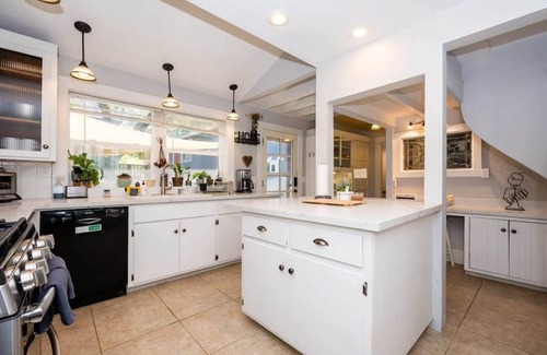 Ben Lomond House | Rustic Mountain Escape in Santa Cruz Mountains