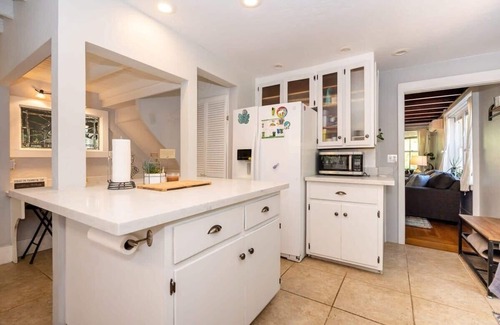 Ben Lomond House | Rustic Mountain Escape in Santa Cruz Mountains