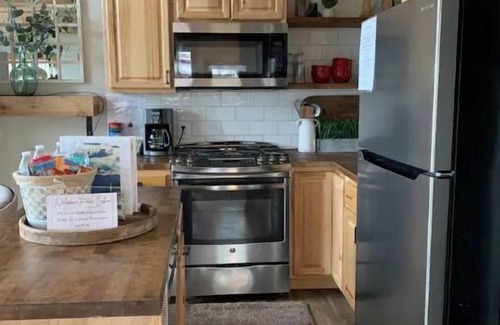 Sterling Cabin | Rustic Mountain Lake Front Cabin! enjoy a little Peace of Heaven