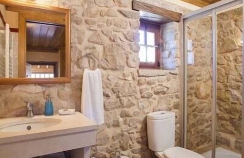 Ansiao Cottage | Rustic house with pool and barbecue overlooking the mountains