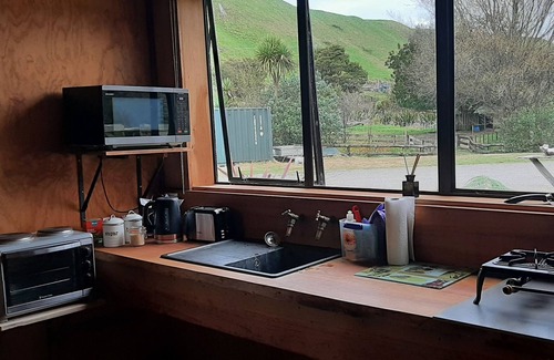 Paengaroa Other | Rustic Retreat
