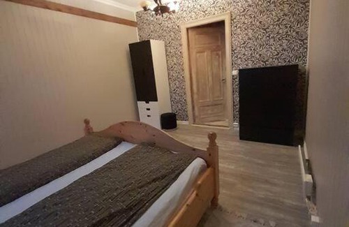 Vigra Apartment | Rustic style apartment