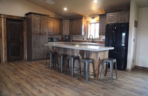 Tonto Basin House | Rustic vacation cabin