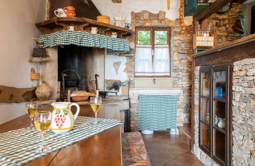 Kastelir-Labinci Villa | Rustic villa Margerita with pool in Porec