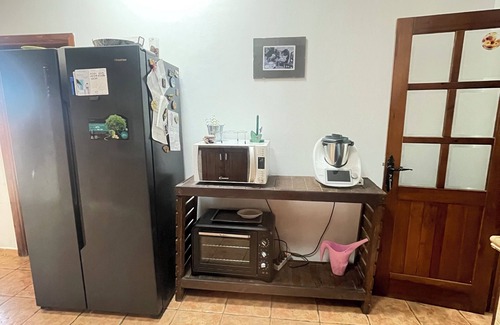 Tuineje Villa | Rustic Villa with Private Pool near Ocean, Hiking & Cycling Trails – Sleeps 9