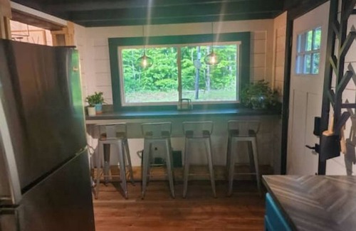 Lake Desolation House | Rustica Retreats Cottage