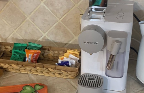 Marco Simone Apartment | Ryder Cup, Jubilee 2025, Tivoli thermal baths and Villa Adriana. Metro B a few kilometers away.