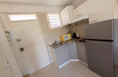Valras-Plage Apartment | Séjour à Valras T1 Vue sur Mer - 50m centre et mer
