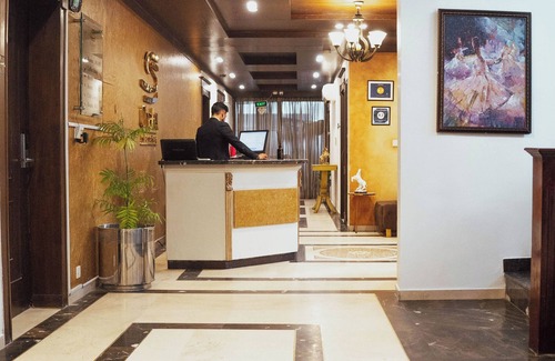 Islamabad Bed & Breakfast | S Chalet Islamabad offers the best Deluxe Rooms in town. Book you space now.