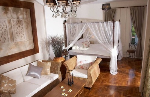 Mudan House | S. Fennel Villa