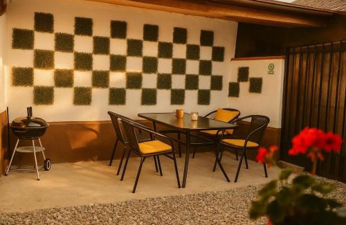 Avrig Apartment | S-HOUSE Avrig , cu terasă și parcare privată