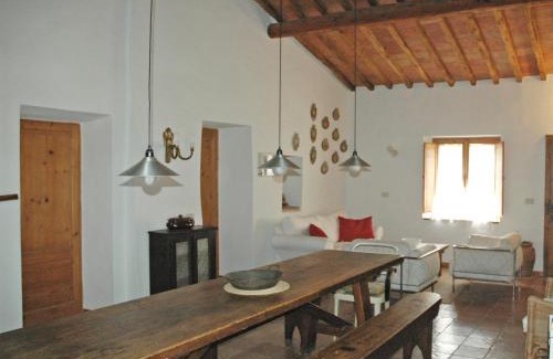 Abbadia a Isola Apartment | S.M. ABBADIA