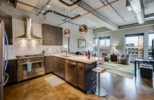 Warehouse District Apartment | Sable 805 - Two Bedroom